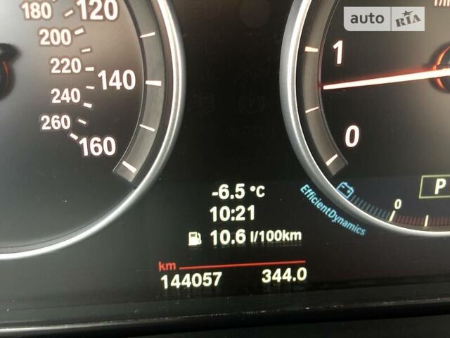 Коричневый БМВ Х5, объемом двигателя 3 л и пробегом 320 тыс. км за 20000 $, фото 1 на Automoto.ua