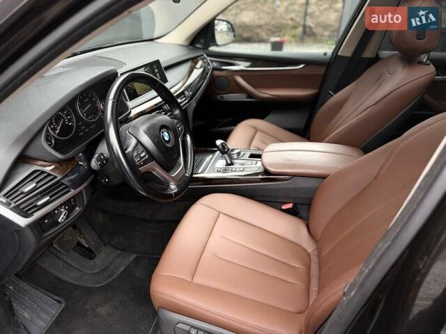 Коричневий БМВ Х5, об'ємом двигуна 3 л та пробігом 216 тис. км за 19999 $, фото 32 на Automoto.ua