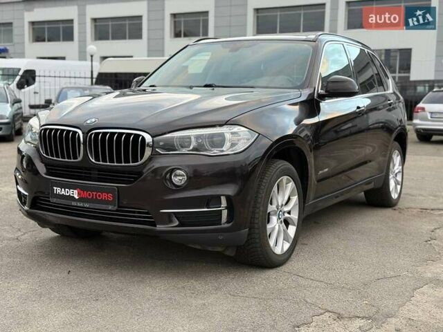 Коричневый БМВ Х5, объемом двигателя 2.98 л и пробегом 187 тыс. км за 19490 $, фото 1 на Automoto.ua