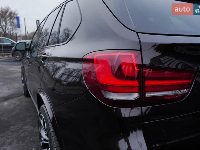 Коричневый БМВ Х5, объемом двигателя 2.99 л и пробегом 320 тыс. км за 23500 $, фото 25 на Automoto.ua