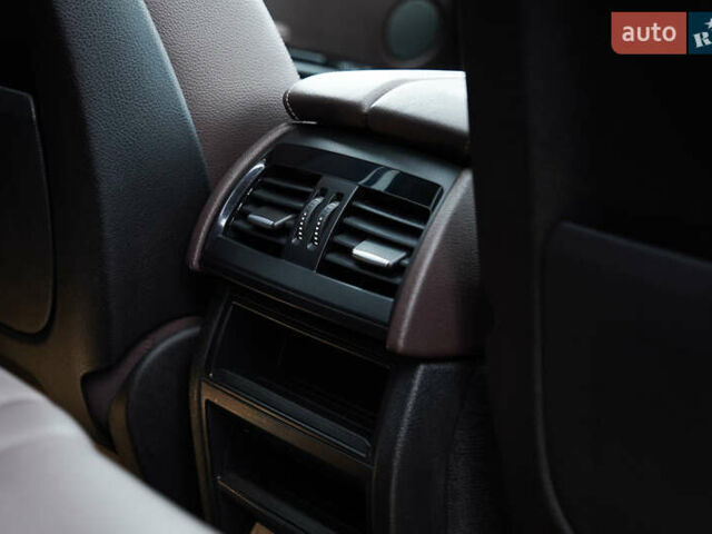 Коричневый БМВ Х5, объемом двигателя 2.99 л и пробегом 320 тыс. км за 23500 $, фото 14 на Automoto.ua