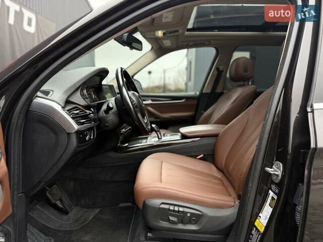 Коричневий БМВ Х5, об'ємом двигуна 3 л та пробігом 216 тис. км за 19999 $, фото 30 на Automoto.ua