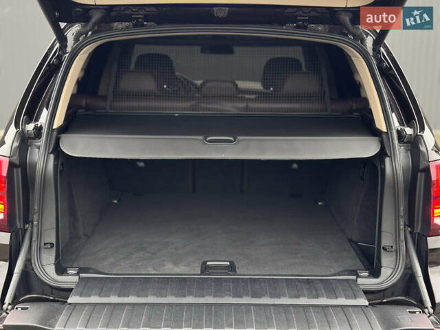 Коричневый БМВ Х5, объемом двигателя 3 л и пробегом 259 тыс. км за 33333 $, фото 41 на Automoto.ua