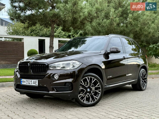 Коричневый БМВ Х5, объемом двигателя 2.99 л и пробегом 202 тыс. км за 25900 $, фото 13 на Automoto.ua