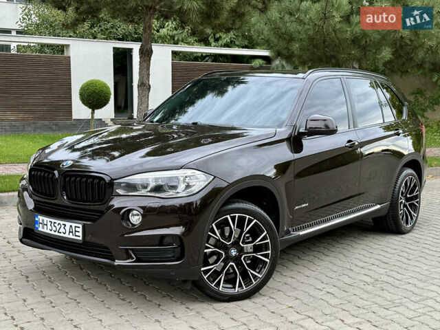 Коричневый БМВ Х5, объемом двигателя 2.99 л и пробегом 202 тыс. км за 25900 $, фото 3 на Automoto.ua