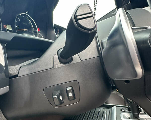 Коричневый БМВ Х5, объемом двигателя 2.99 л и пробегом 175 тыс. км за 36000 $, фото 23 на Automoto.ua