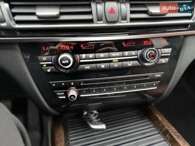 Коричневий БМВ Х5, об'ємом двигуна 3 л та пробігом 216 тис. км за 19999 $, фото 41 на Automoto.ua