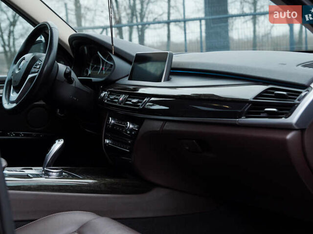 Коричневый БМВ Х5, объемом двигателя 2.99 л и пробегом 320 тыс. км за 23500 $, фото 20 на Automoto.ua