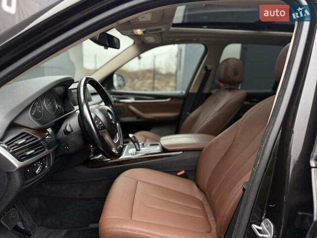 Коричневий БМВ Х5, об'ємом двигуна 3 л та пробігом 216 тис. км за 19999 $, фото 36 на Automoto.ua
