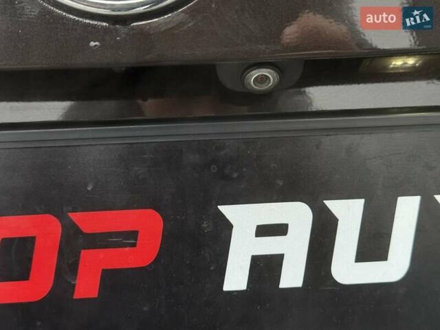 Коричневий БМВ Х5, об'ємом двигуна 3 л та пробігом 216 тис. км за 19999 $, фото 22 на Automoto.ua