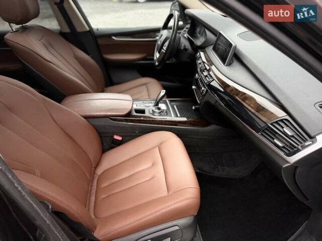 Коричневий БМВ Х5, об'ємом двигуна 3 л та пробігом 216 тис. км за 19999 $, фото 61 на Automoto.ua