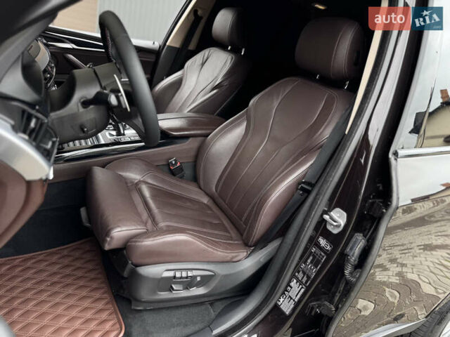 Коричневый БМВ Х5, объемом двигателя 3 л и пробегом 259 тыс. км за 33333 $, фото 36 на Automoto.ua