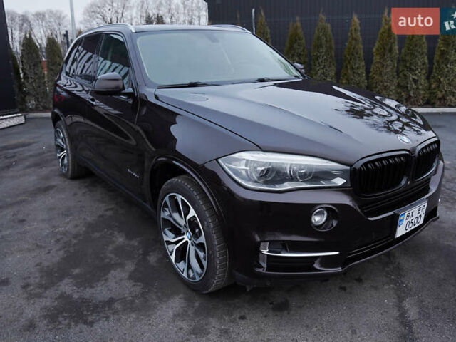 Коричневый БМВ Х5, объемом двигателя 2.99 л и пробегом 320 тыс. км за 23500 $, фото 4 на Automoto.ua