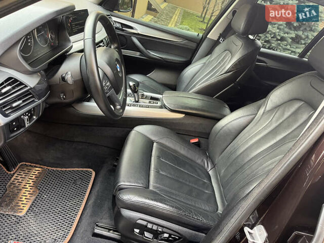 Коричневый БМВ Х5, объемом двигателя 3 л и пробегом 175 тыс. км за 29500 $, фото 13 на Automoto.ua
