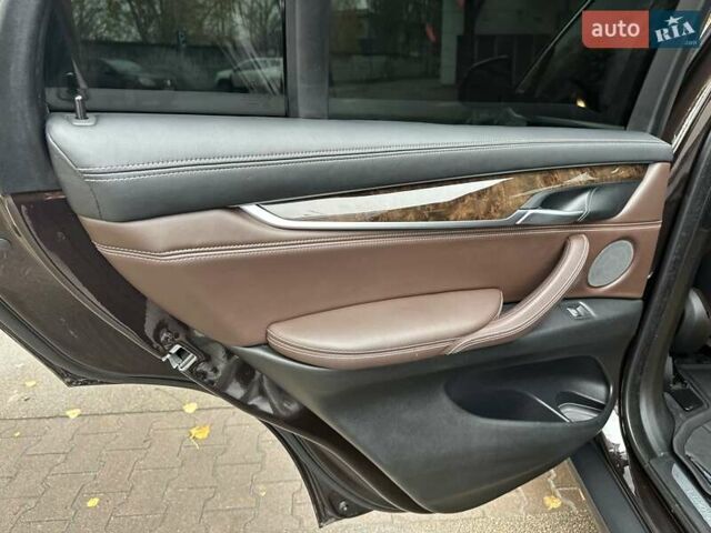 Коричневый БМВ Х5, объемом двигателя 3 л и пробегом 272 тыс. км за 24750 $, фото 49 на Automoto.ua