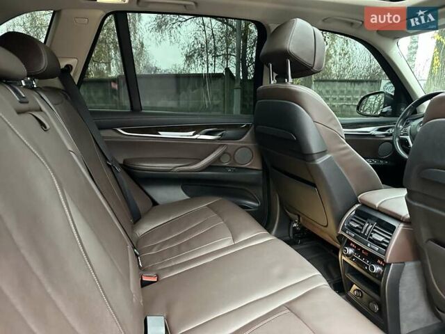Коричневый БМВ Х5, объемом двигателя 3 л и пробегом 272 тыс. км за 24750 $, фото 77 на Automoto.ua