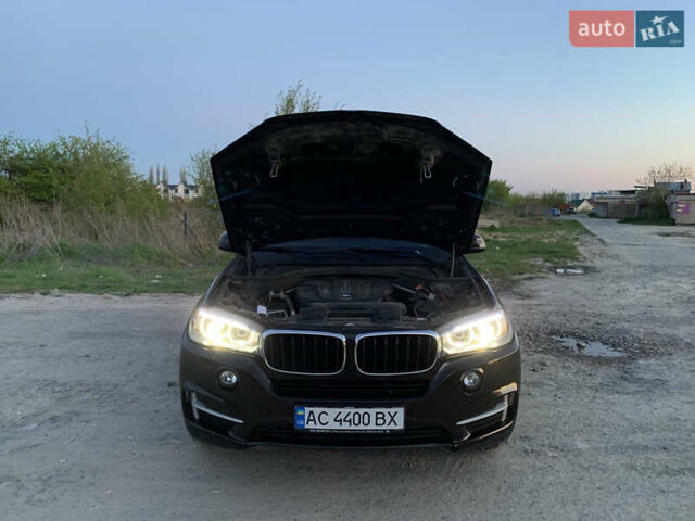 Коричневый БМВ Х5, объемом двигателя 2 л и пробегом 218 тыс. км за 23900 $, фото 50 на Automoto.ua