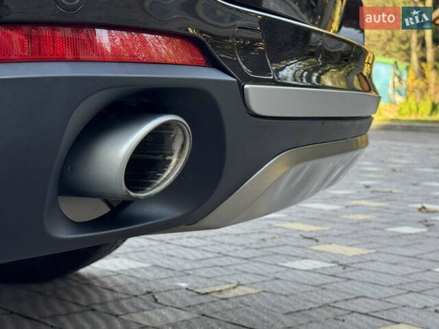Коричневый БМВ Х5, объемом двигателя 2 л и пробегом 179 тыс. км за 28900 $, фото 34 на Automoto.ua