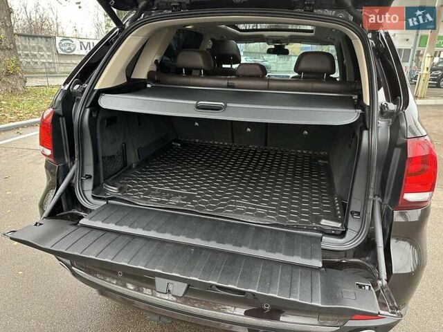 Коричневый БМВ Х5, объемом двигателя 3 л и пробегом 272 тыс. км за 24750 $, фото 87 на Automoto.ua