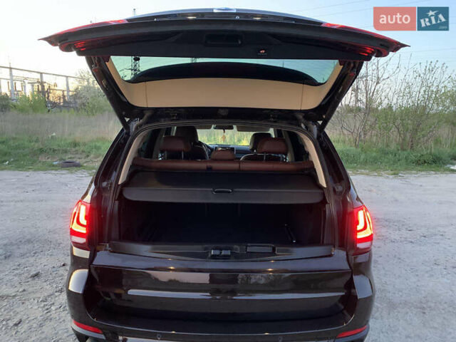 Коричневый БМВ Х5, объемом двигателя 2 л и пробегом 218 тыс. км за 23900 $, фото 82 на Automoto.ua