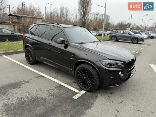 Коричневый БМВ Х5, объемом двигателя 2.98 л и пробегом 159 тыс. км за 23500 $, фото 4 на Automoto.ua