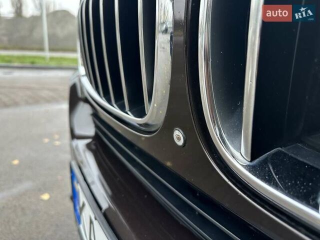 Коричневый БМВ Х5, объемом двигателя 3 л и пробегом 272 тыс. км за 24750 $, фото 21 на Automoto.ua