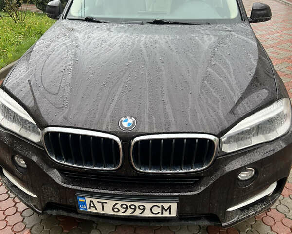 Коричневый БМВ Х5, объемом двигателя 2.99 л и пробегом 287 тыс. км за 26000 $, фото 1 на Automoto.ua