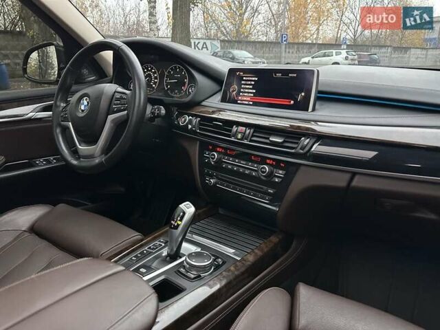 Коричневый БМВ Х5, объемом двигателя 3 л и пробегом 272 тыс. км за 24750 $, фото 27 на Automoto.ua