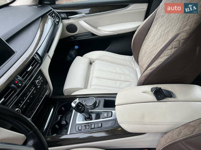 Коричневый БМВ Х5, объемом двигателя 2.99 л и пробегом 287 тыс. км за 26000 $, фото 7 на Automoto.ua