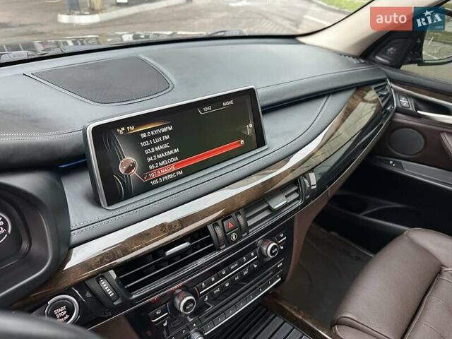 Коричневый БМВ Х5, объемом двигателя 3 л и пробегом 272 тыс. км за 24750 $, фото 44 на Automoto.ua