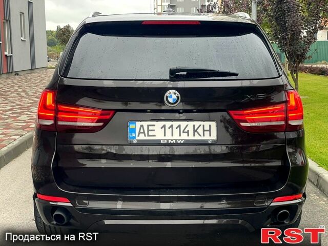 Коричневый БМВ Х5, объемом двигателя 3 л и пробегом 207 тыс. км за 19500 $, фото 3 на Automoto.ua