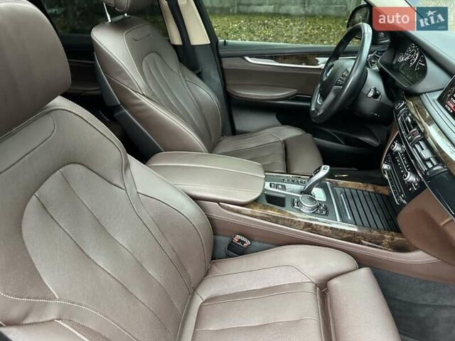 Коричневый БМВ Х5, объемом двигателя 3 л и пробегом 272 тыс. км за 24750 $, фото 26 на Automoto.ua