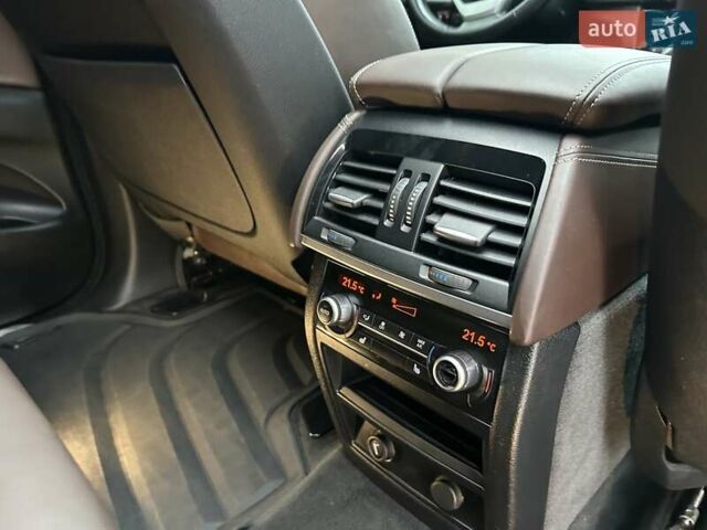 Коричневый БМВ Х5, объемом двигателя 3 л и пробегом 272 тыс. км за 24750 $, фото 81 на Automoto.ua