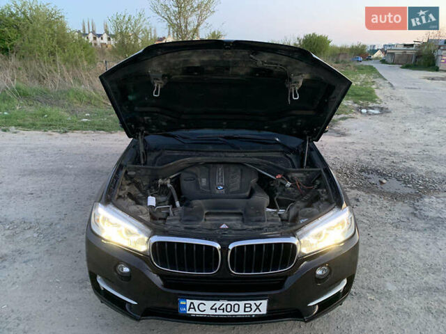 Коричневый БМВ Х5, объемом двигателя 2 л и пробегом 218 тыс. км за 23900 $, фото 51 на Automoto.ua