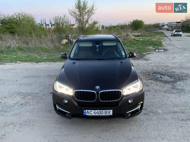 Коричневый БМВ Х5, объемом двигателя 2 л и пробегом 218 тыс. км за 23900 $, фото 10 на Automoto.ua