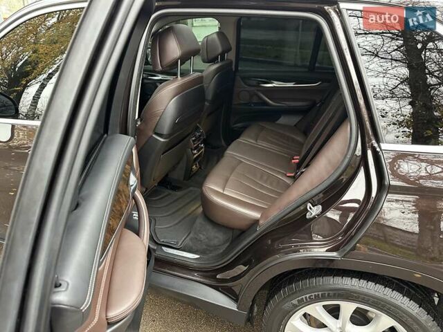 Коричневый БМВ Х5, объемом двигателя 3 л и пробегом 272 тыс. км за 24750 $, фото 45 на Automoto.ua