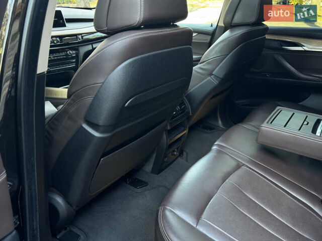 Коричневый БМВ Х5, объемом двигателя 2 л и пробегом 179 тыс. км за 28900 $, фото 68 на Automoto.ua