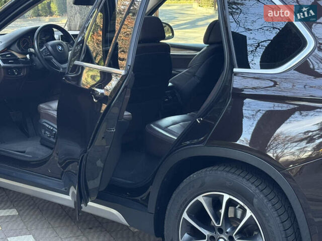 Коричневый БМВ Х5, объемом двигателя 2 л и пробегом 179 тыс. км за 28900 $, фото 42 на Automoto.ua