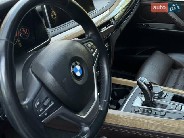 Коричневый БМВ Х5, объемом двигателя 2 л и пробегом 179 тыс. км за 28900 $, фото 51 на Automoto.ua