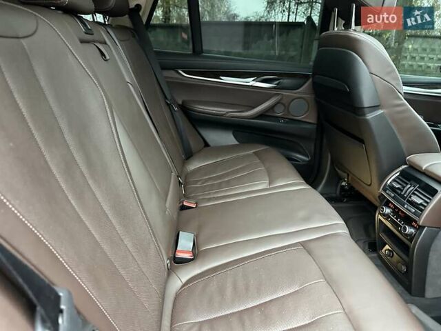 Коричневый БМВ Х5, объемом двигателя 3 л и пробегом 272 тыс. км за 24750 $, фото 79 на Automoto.ua