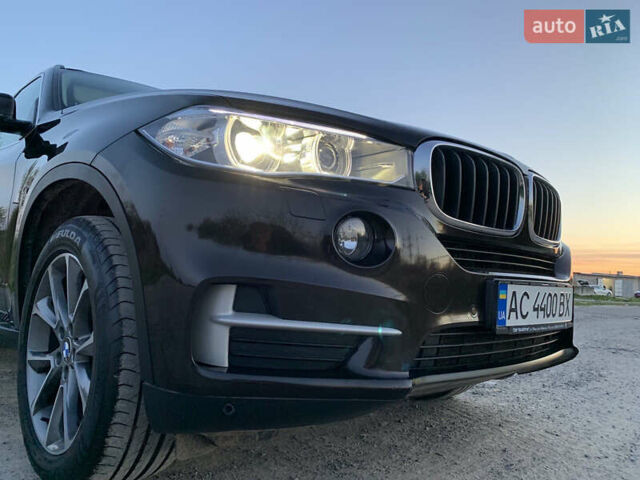 Коричневый БМВ Х5, объемом двигателя 2 л и пробегом 218 тыс. км за 23900 $, фото 44 на Automoto.ua