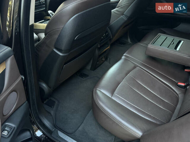 Коричневый БМВ Х5, объемом двигателя 2 л и пробегом 179 тыс. км за 28900 $, фото 70 на Automoto.ua