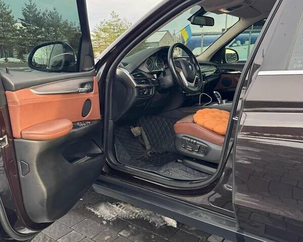 Коричневий БМВ Х5, об'ємом двигуна 2 л та пробігом 176 тис. км за 26500 $, фото 4 на Automoto.ua