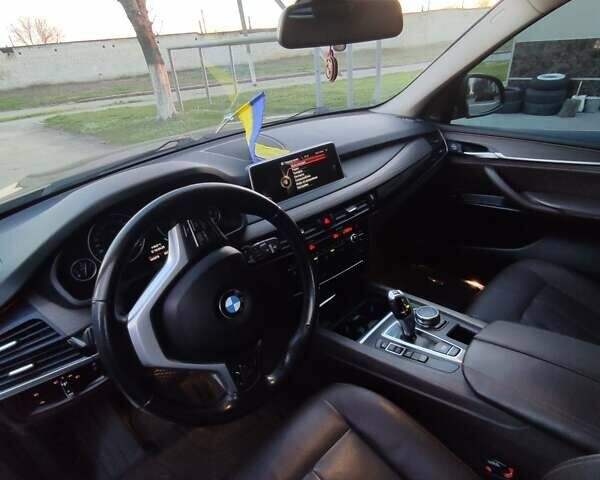 Коричневий БМВ Х5, об'ємом двигуна 2 л та пробігом 195 тис. км за 28500 $, фото 7 на Automoto.ua