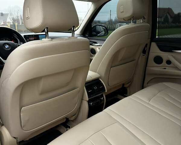 Коричневый БМВ Х5, объемом двигателя 2.99 л и пробегом 261 тыс. км за 27700 $, фото 55 на Automoto.ua