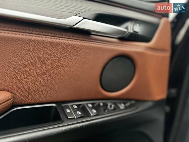 Коричневый БМВ Х5, объемом двигателя 2 л и пробегом 89 тыс. км за 34950 $, фото 36 на Automoto.ua