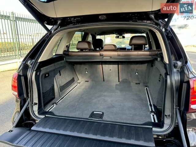 Коричневый БМВ Х5, объемом двигателя 2 л и пробегом 181 тыс. км за 22200 $, фото 16 на Automoto.ua