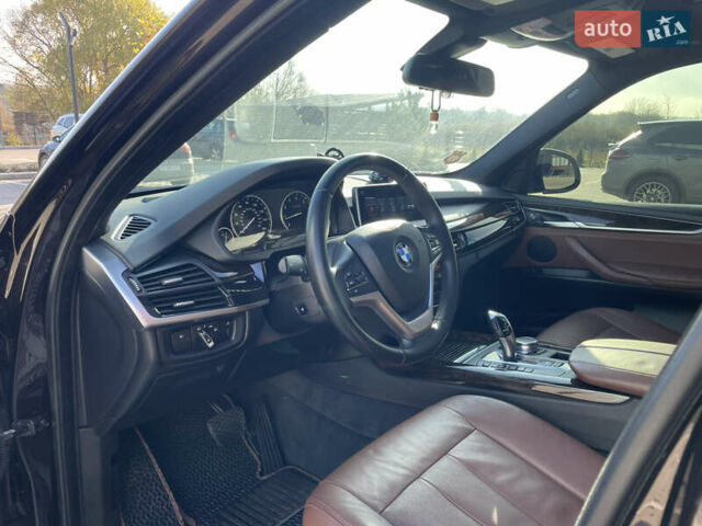 Коричневый БМВ Х5, объемом двигателя 3 л и пробегом 160 тыс. км за 24000 $, фото 17 на Automoto.ua