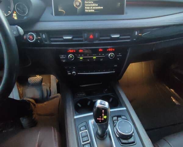 Коричневий БМВ Х5, об'ємом двигуна 2 л та пробігом 195 тис. км за 28500 $, фото 15 на Automoto.ua