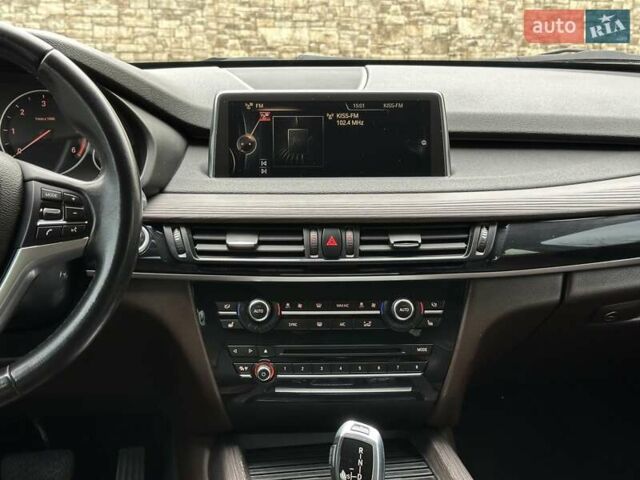 Коричневый БМВ Х5, объемом двигателя 2 л и пробегом 180 тыс. км за 22900 $, фото 14 на Automoto.ua